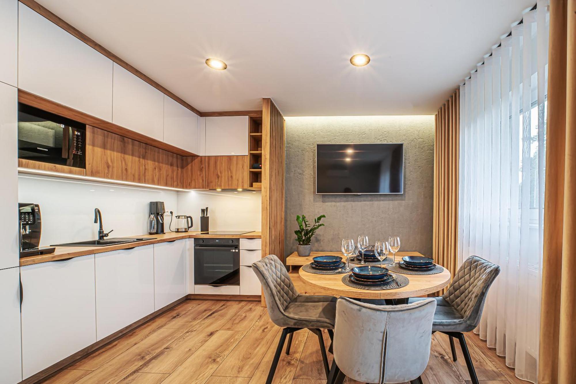 Apartament Labradoryt, Klimatyzacja, Parking Priv 볼레스와비에츠 외부 사진