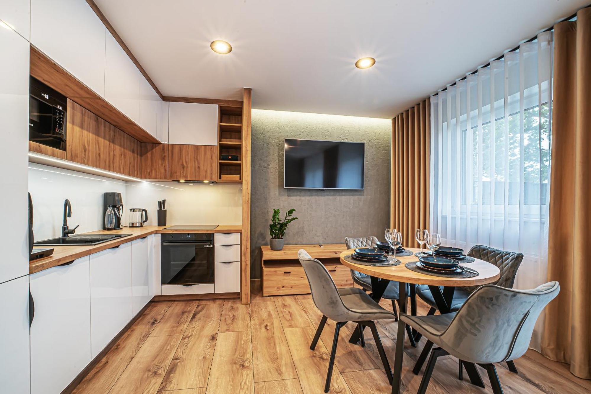 Apartament Labradoryt, Klimatyzacja, Parking Priv 볼레스와비에츠 외부 사진